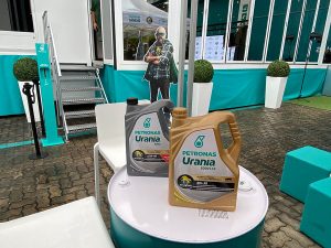 Petronas Urania Roadshow en Instalaciones Lubrimatic - Soluciones Efímeras S.L.